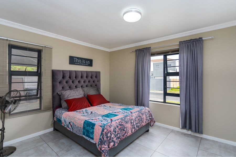 3 Bedroom Property for Sale in Windsor Park Estate Western Cape